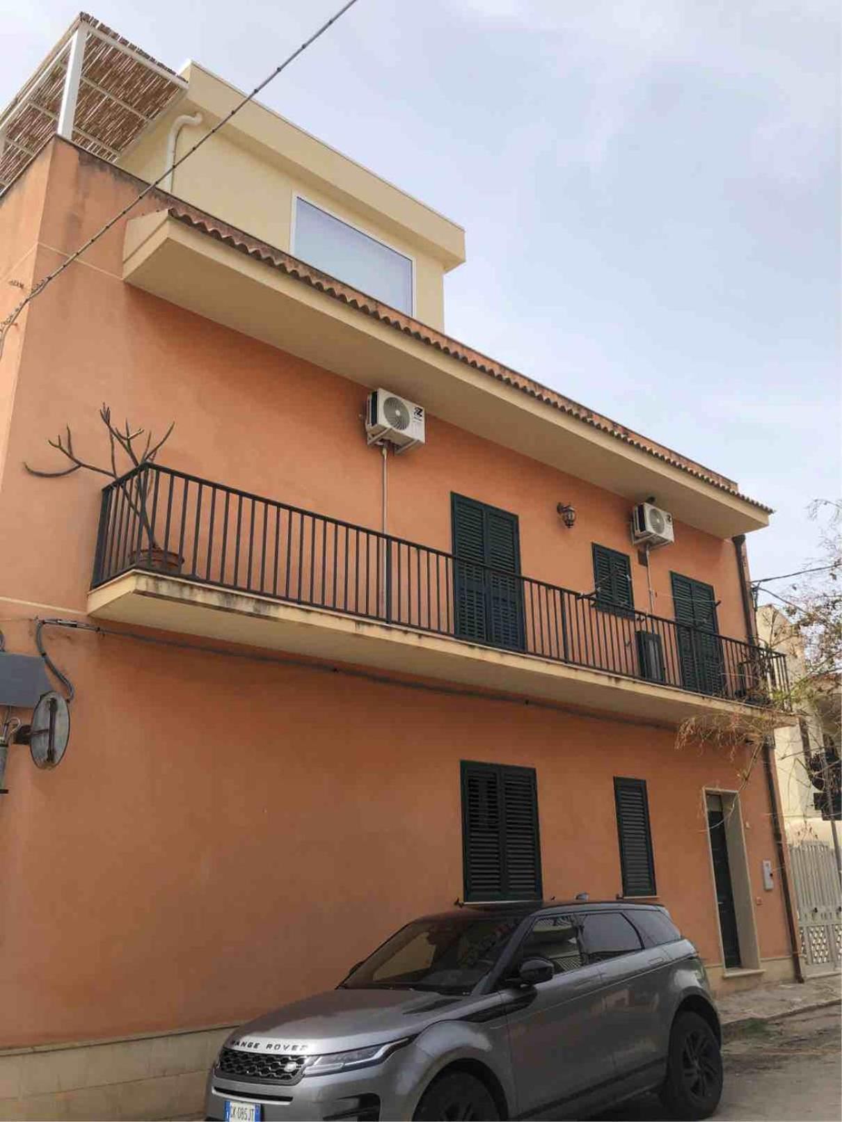 Casa Dorina Charme E Comfort A 100 M Dal Mare Donnalucata  Zewnętrze zdjęcie