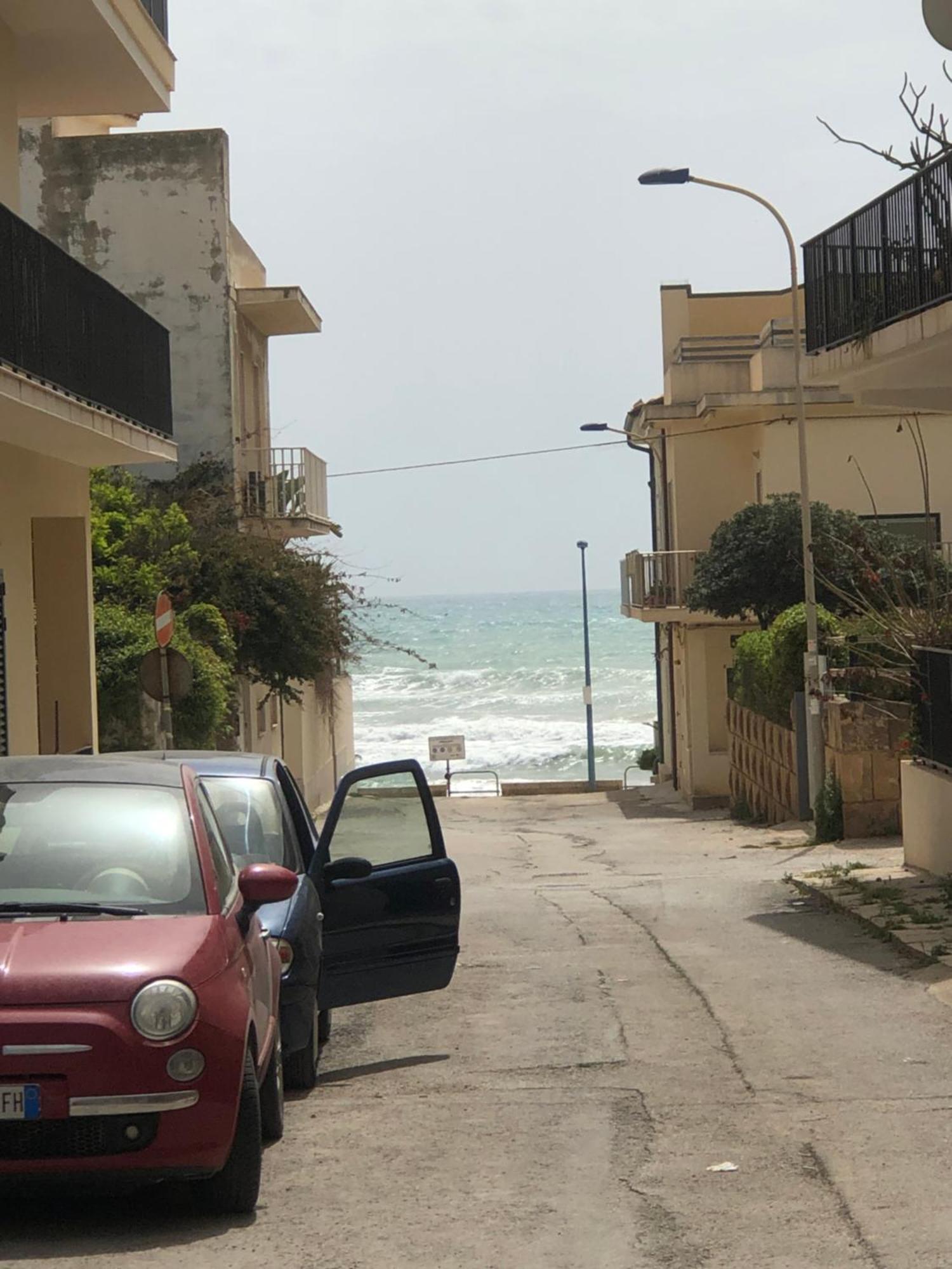 Casa Dorina Charme E Comfort A 100 M Dal Mare Donnalucata  Zewnętrze zdjęcie